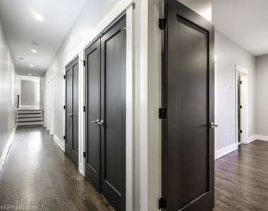 4317 S Forrestville Avenue - Photo Thumbnail 14
