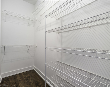 4317 S Forrestville Avenue - Photo Thumbnail 19