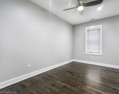 4317 S Forrestville Avenue - Photo Thumbnail 8