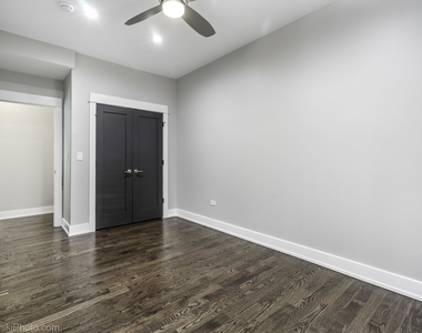 4317 S Forrestville Avenue - Photo Thumbnail 9