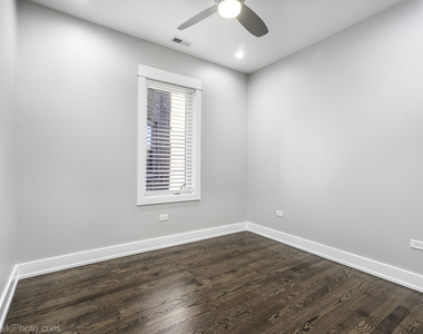 4317 S Forrestville Avenue - Photo Thumbnail 10