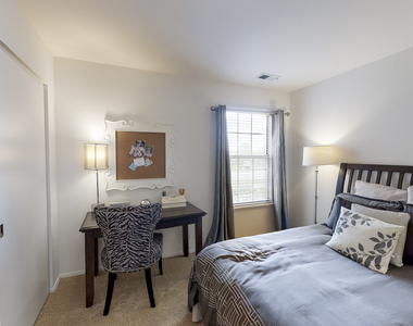 1128 Johnson Drive - Photo Thumbnail 13