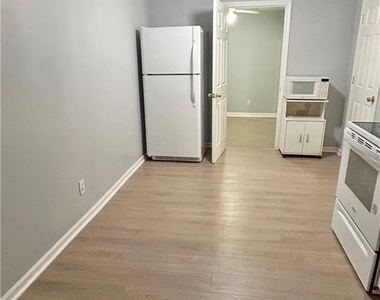 1539 Stampmill Way - Photo Thumbnail 8