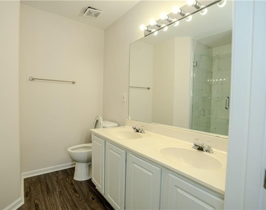 4645 Valais Court - Photo Thumbnail 14