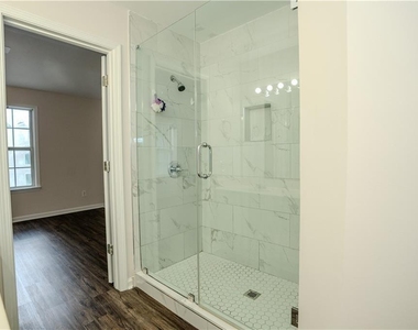 4645 Valais Court - Photo Thumbnail 11