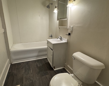 1421 Grand Avenue - Photo Thumbnail 7