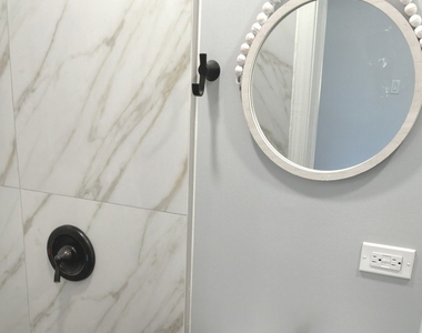 224 E Cass Street - Photo Thumbnail 3