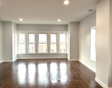 224 E Cass Street - Photo Thumbnail 1