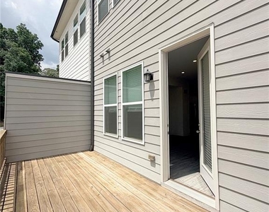 711 Cordele Lane - Photo Thumbnail 19