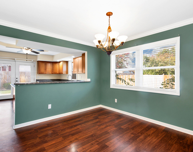 1013 Stonegate Road - Photo Thumbnail 3