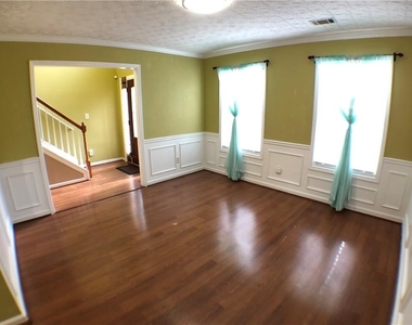 3337 Baymount Way - Photo Thumbnail 2
