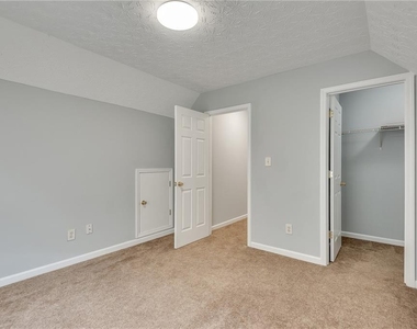 3337 Baymount Way - Photo Thumbnail 38