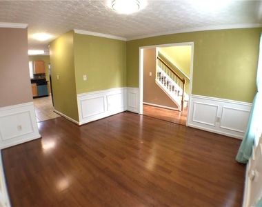 3337 Baymount Way - Photo Thumbnail 3