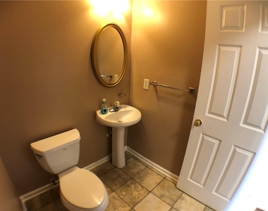 3337 Baymount Way - Photo Thumbnail 14