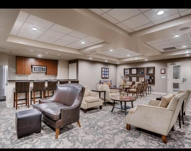 565 Peachtree Street Ne - Photo Thumbnail 14