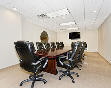 1030 N State Street - Photo Thumbnail 13