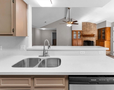 3353 Knob Oaks Drive - Photo Thumbnail 11