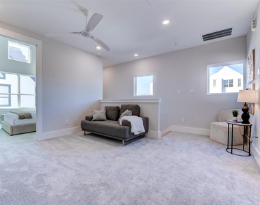 5138 Rosslyn Road - Photo Thumbnail 8