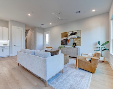 5138 Rosslyn Road - Photo Thumbnail 30