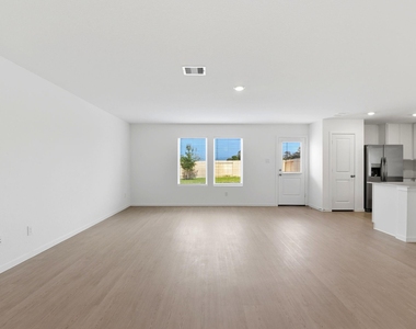 629 Craven Street - Photo Thumbnail 10