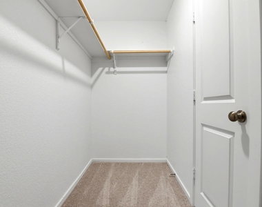 629 Craven Street - Photo Thumbnail 26