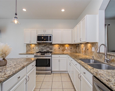 24135 Pinecreek Point - Photo Thumbnail 9