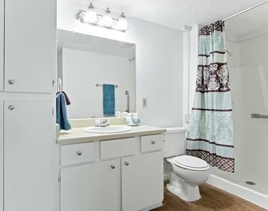 3305 Dilido St - Photo Thumbnail 6