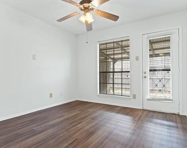 3305 Dilido St - Photo Thumbnail 9