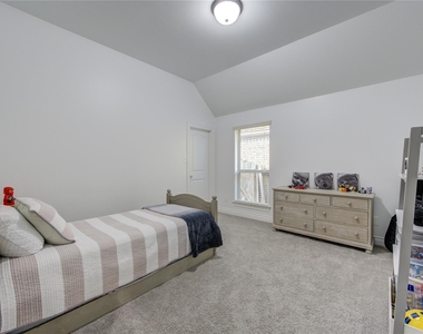 3506 Antelope Creek Lane - Photo Thumbnail 27