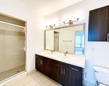 2222 Smith Street - Photo Thumbnail 11