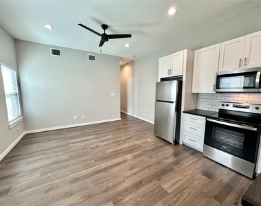 225 N Everton Street - Photo Thumbnail 1