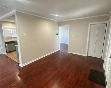 3571 Daphne Street - Photo Thumbnail 5