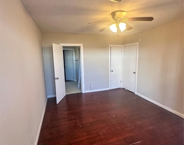 3571 Daphne Street - Photo Thumbnail 7