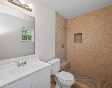 140 Marie Street - Photo Thumbnail 33