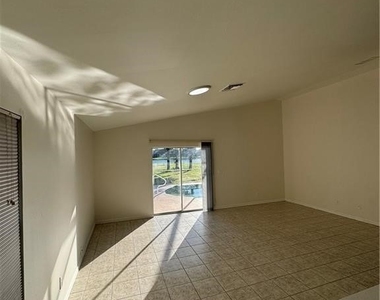 21565 Windham Run - Photo Thumbnail 8