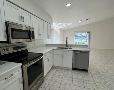 21565 Windham Run - Photo Thumbnail 4