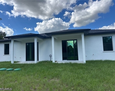 455 Bell Boulevard S - Photo Thumbnail 18