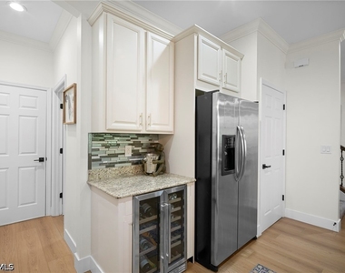 19501 Bowring Park Road - Photo Thumbnail 13