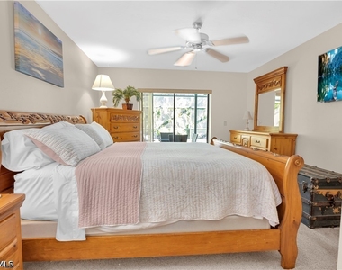 3749 Sw 1st Place - Photo Thumbnail 11