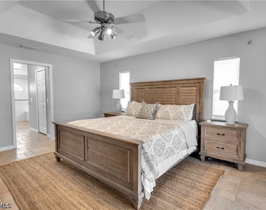 3142 Se 22nd Place - Photo Thumbnail 16