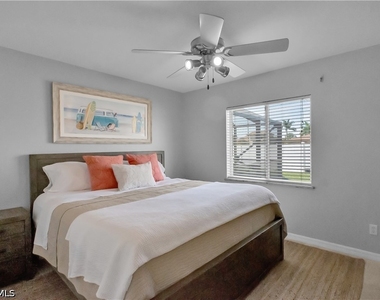 3142 Se 22nd Place - Photo Thumbnail 20