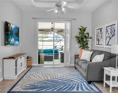 3142 Se 22nd Place - Photo Thumbnail 5