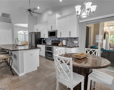 3142 Se 22nd Place - Photo Thumbnail 7