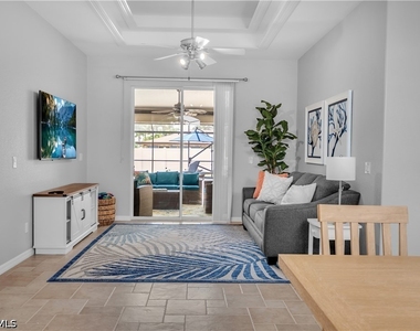 3142 Se 22nd Place - Photo Thumbnail 3