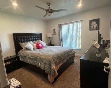 180 Sw Voltair Terrace - Photo Thumbnail 19