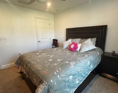 180 Sw Voltair Terrace - Photo Thumbnail 18