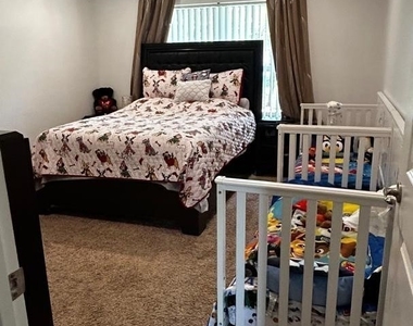 180 Sw Voltair Terrace - Photo Thumbnail 10