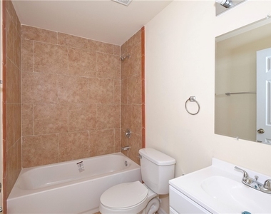 615 Se 6th Terrace - Photo Thumbnail 11