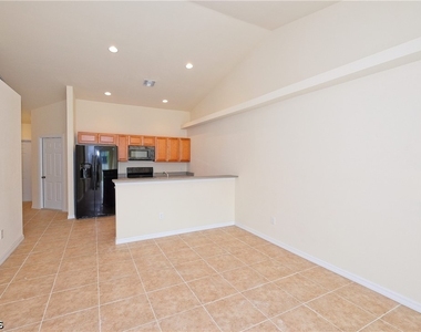 615 Se 6th Terrace - Photo Thumbnail 14