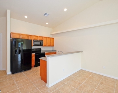 615 Se 6th Terrace - Photo Thumbnail 13